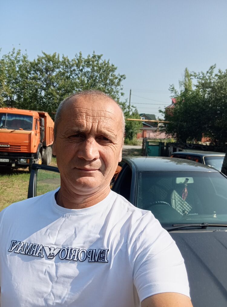  52027241  , 47 ,    