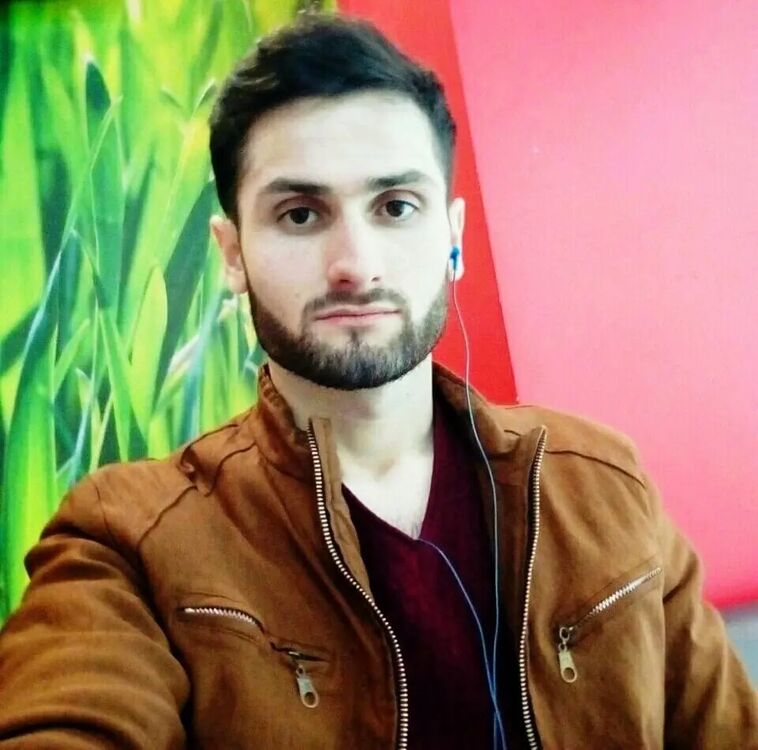  46789631  Mukhamad, 30 ,    