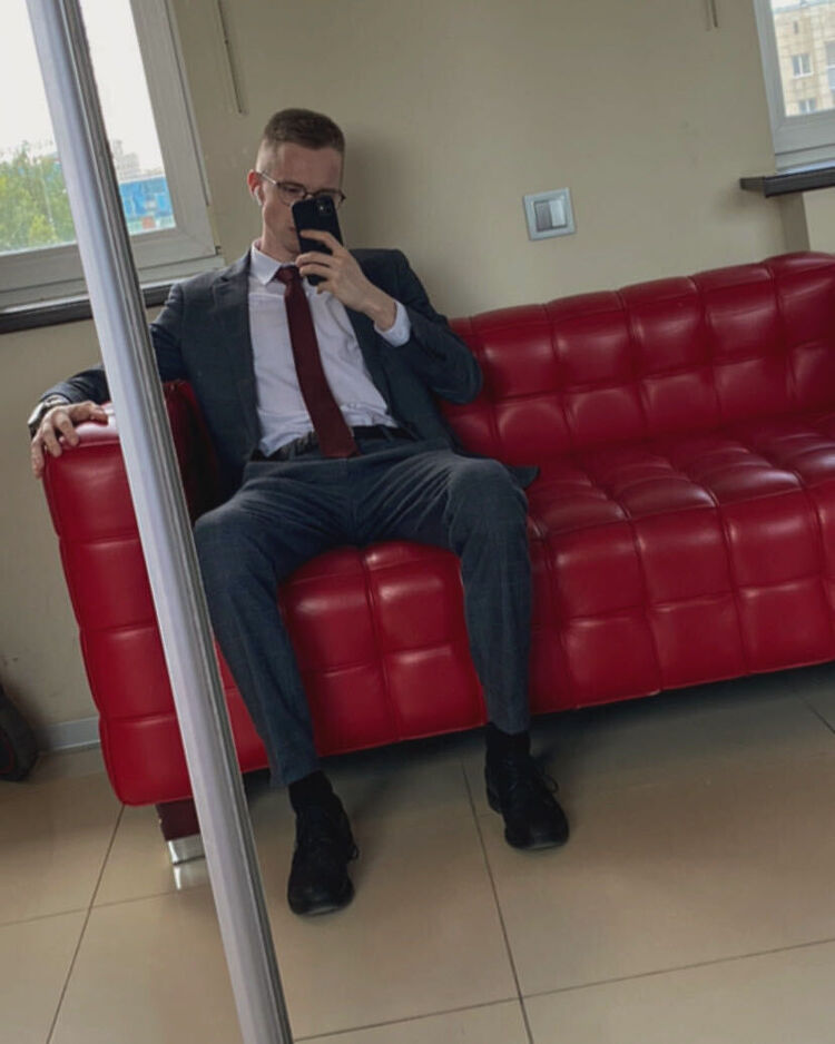 ���� 37476721 ������� �������, 28 ���, ���� ���������� � �����