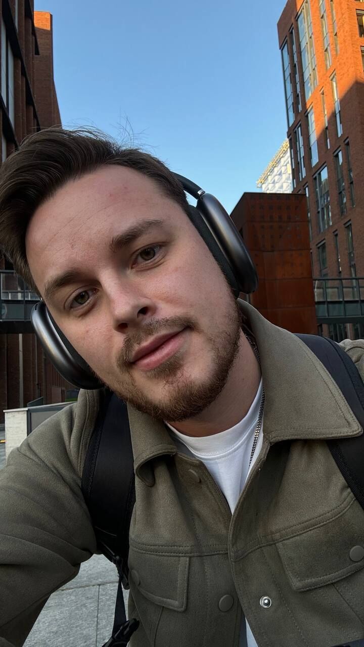  54684311  , 39 ,    Aalden