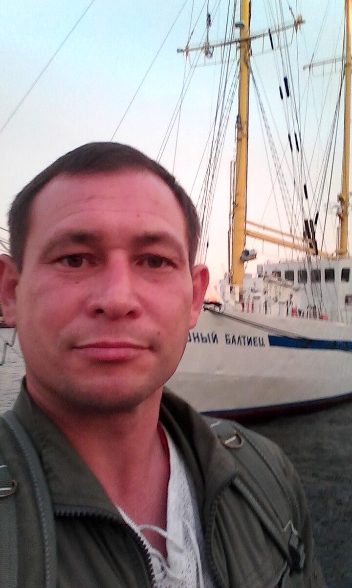  8648491  Alexsei, 49 ,    