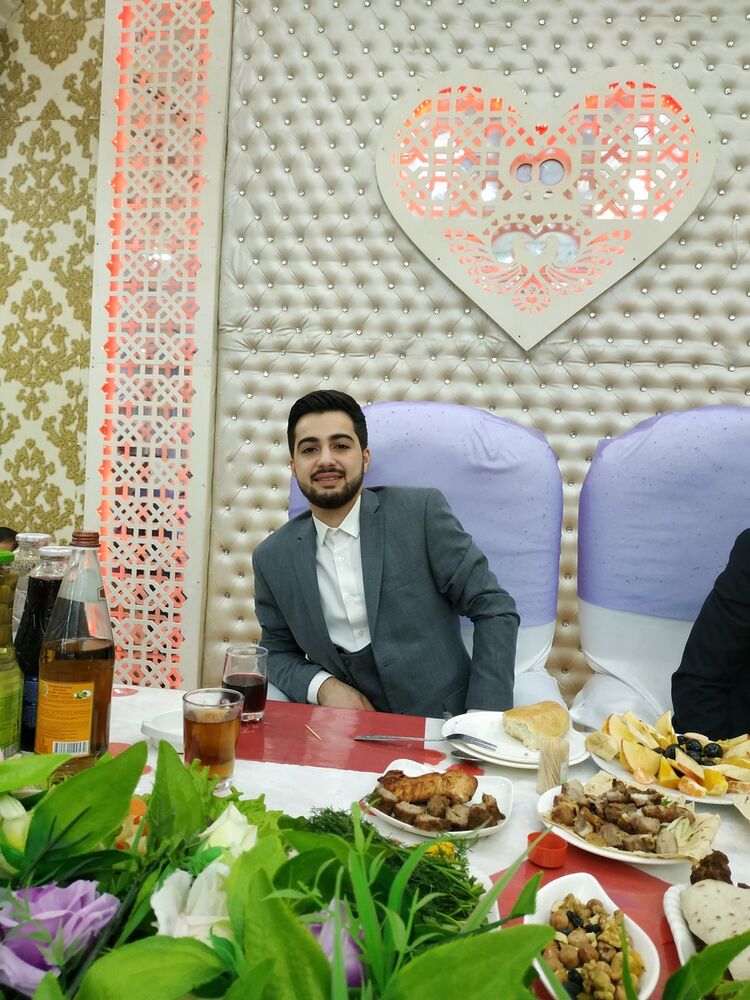  ,   Isgandar, 28 ,   ,   , c 