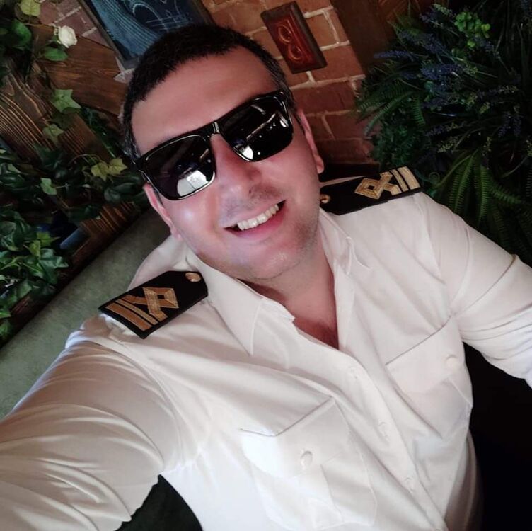  46680281  , 32 ,    