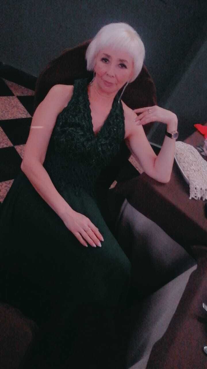  42973161  , 56 ,    