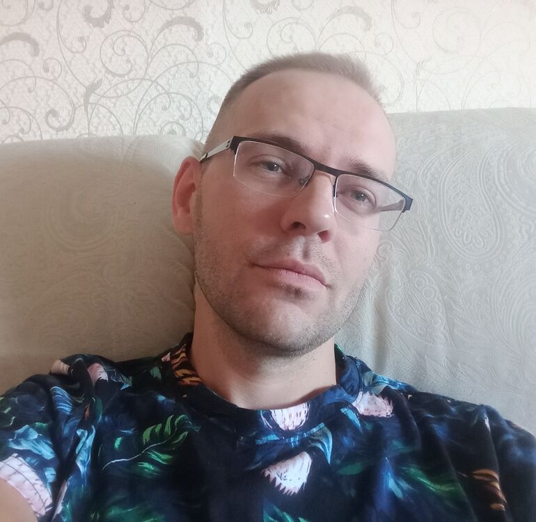  53017801  , 34 ,    