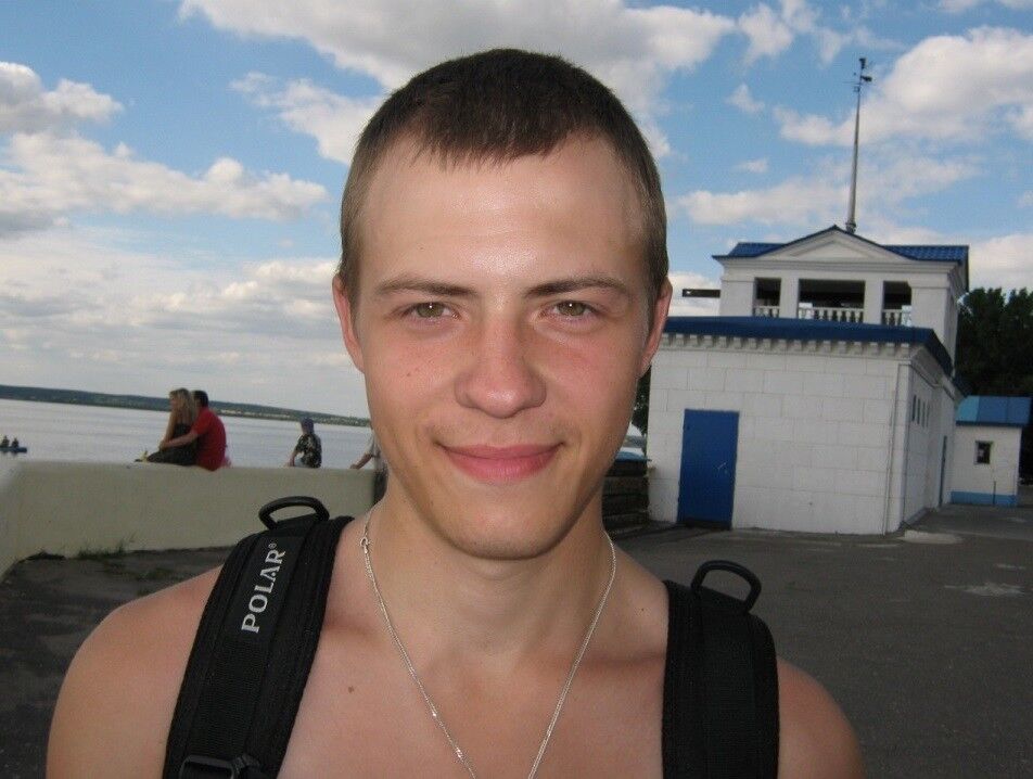  ,   Dmitrii, 36 ,   ,   , c 