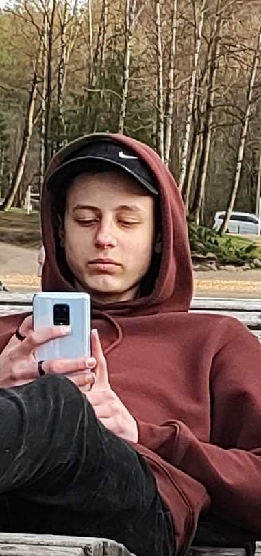  ,   Ernest, 20 ,   ,   