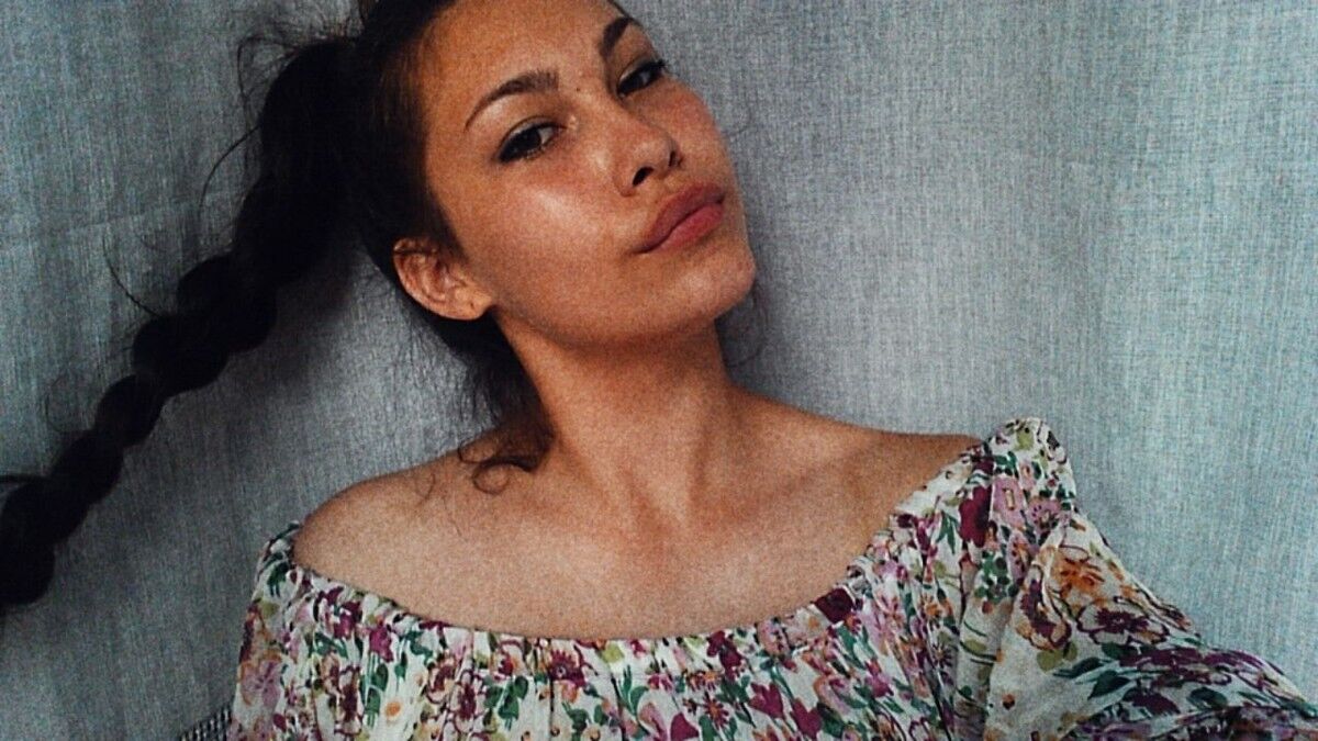  ,   Viktoria, 24 ,   ,   , c 
