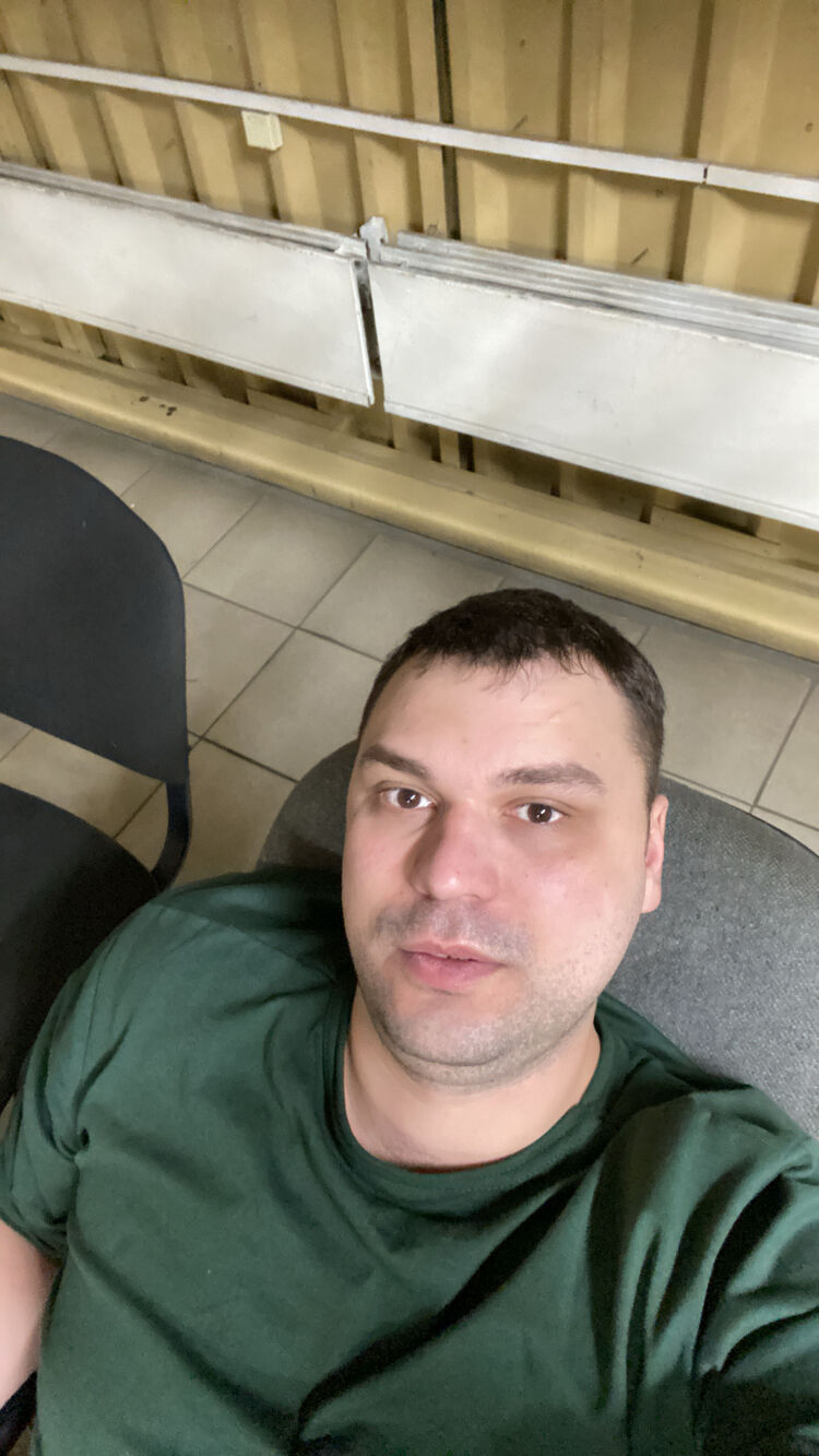  46498281  , 31 ,     
