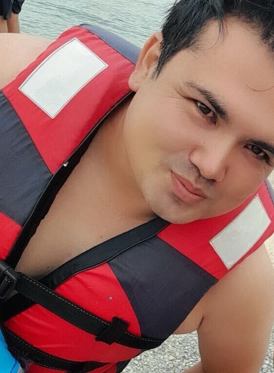  46004801  Asror, 35 ,    