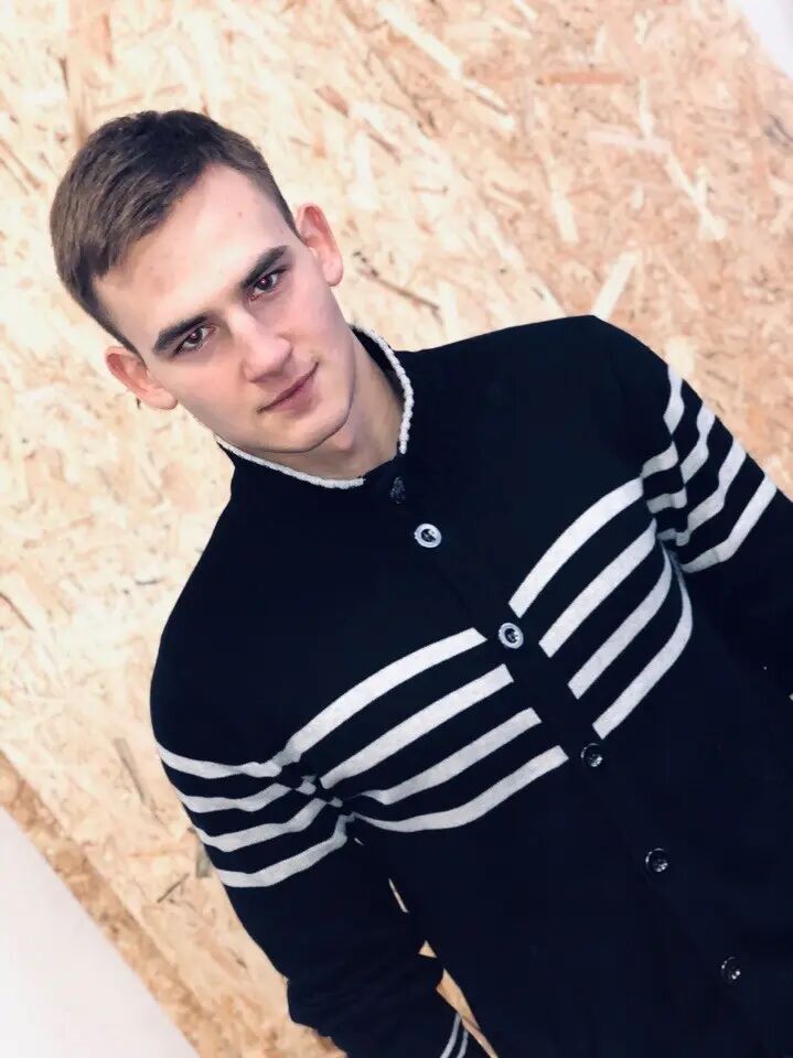  38398111  Egor, 28 ,    