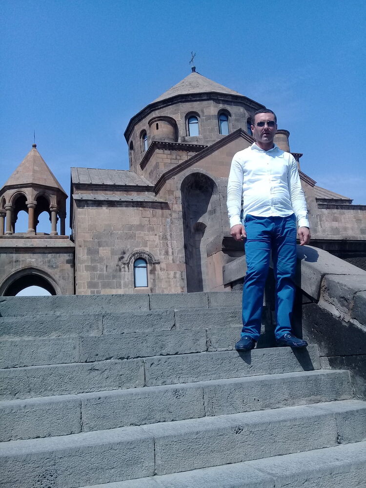  ,   Azat, 43 ,   ,   , c 