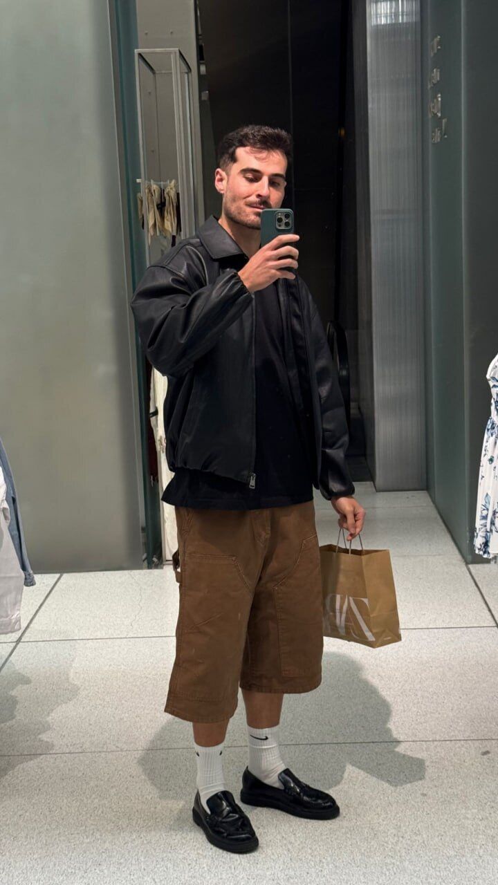  ,   Alex, 35 ,   c 