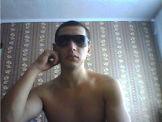  7873841  , 40 ,    