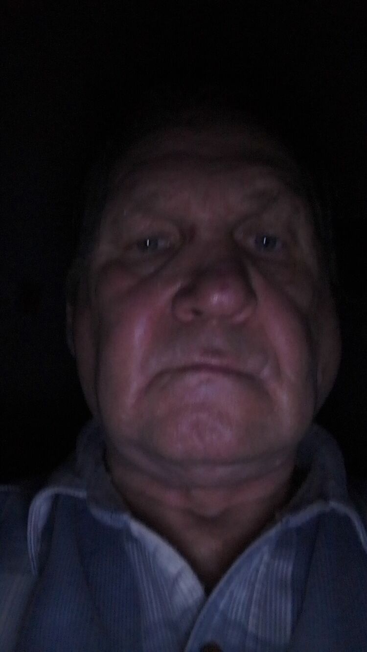  42025231  Vladimir, 61 ,    --