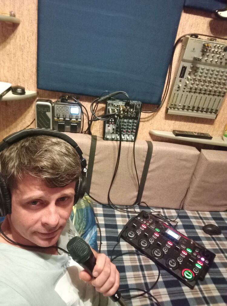  36234041  Bogdan, 42 ,    