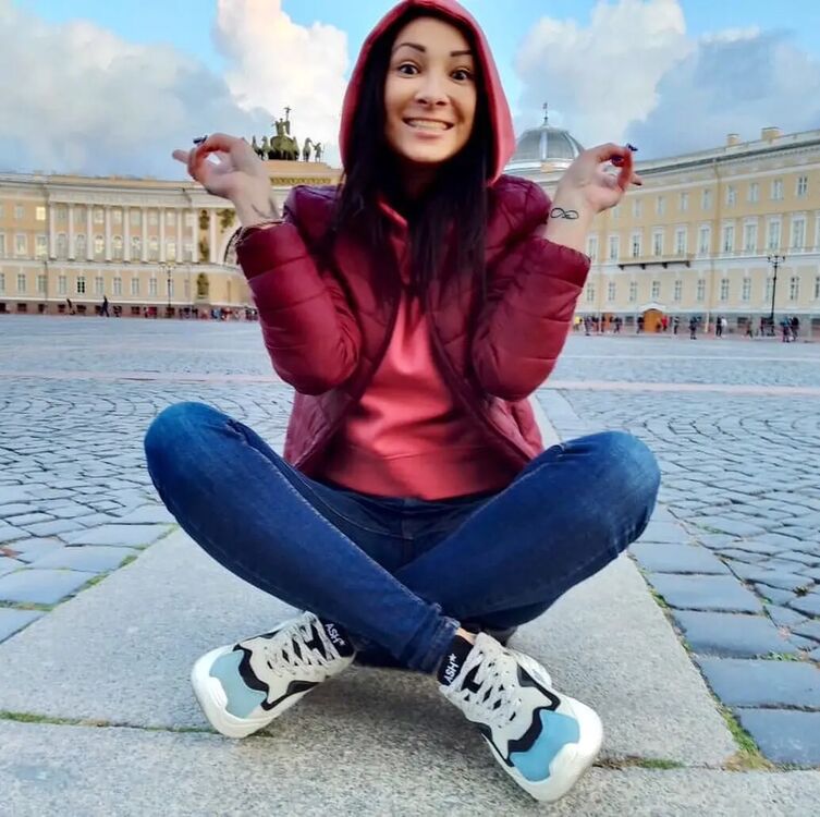  ,   Ani, 39 ,   ,   