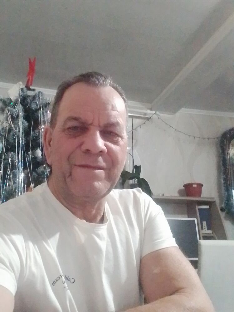  49238041  , 63 ,    