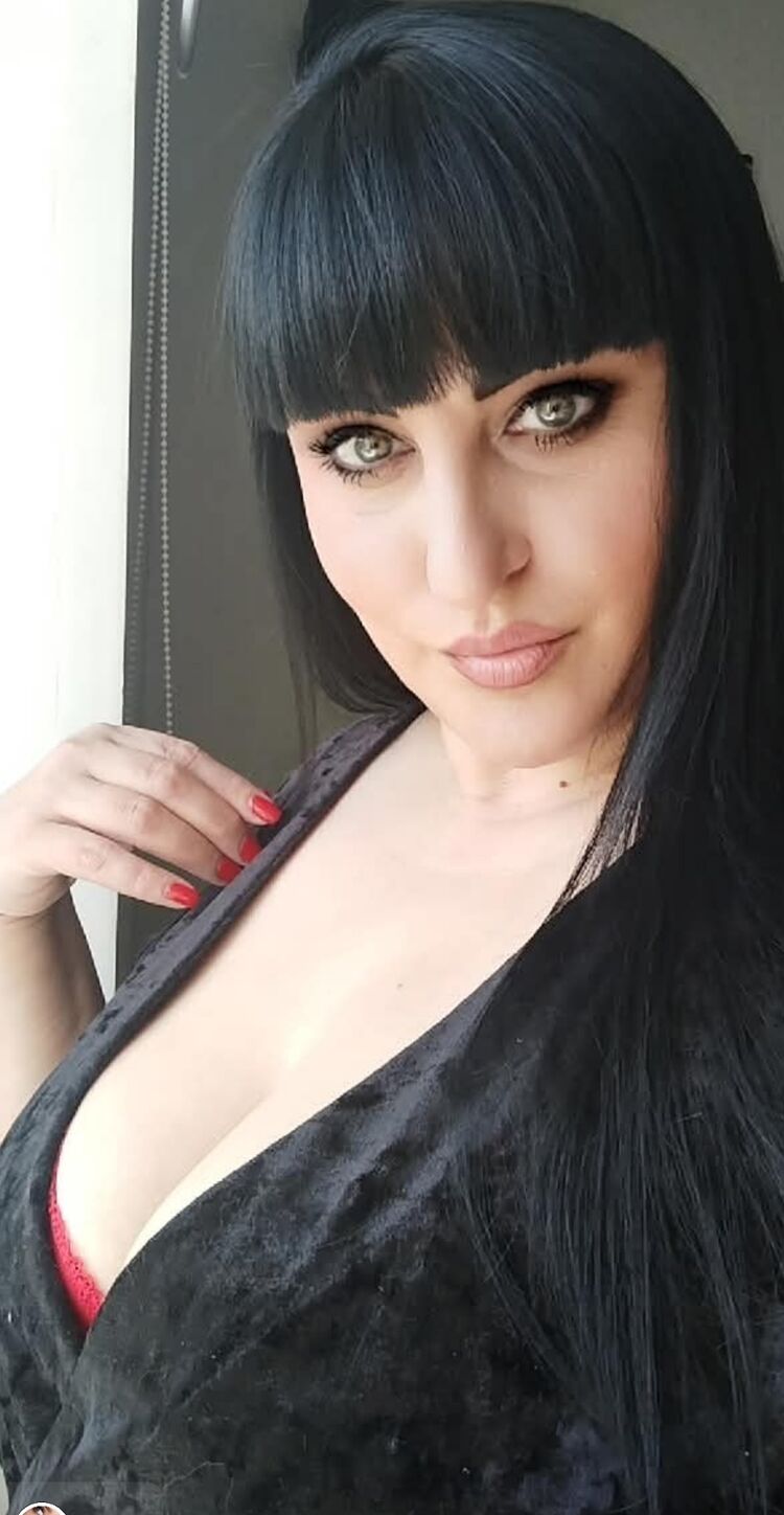  51765351  Olga, 46 ,    