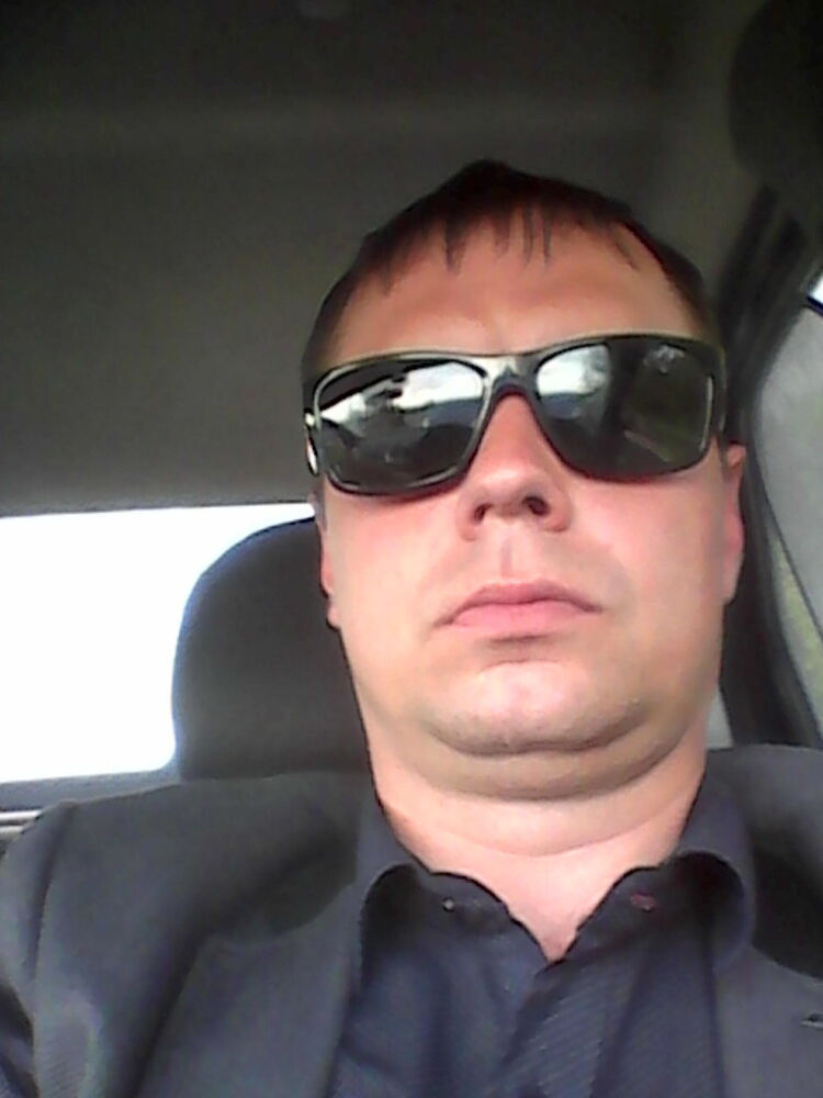  6048091  Artem, 42 ,    