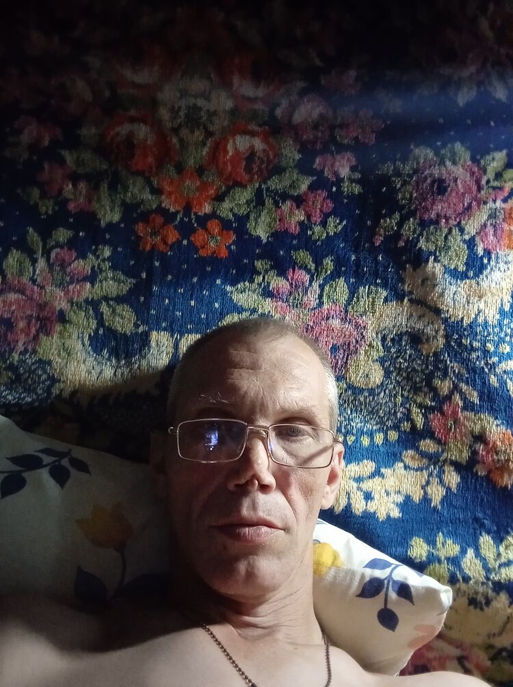  44096021  , 46 ,    