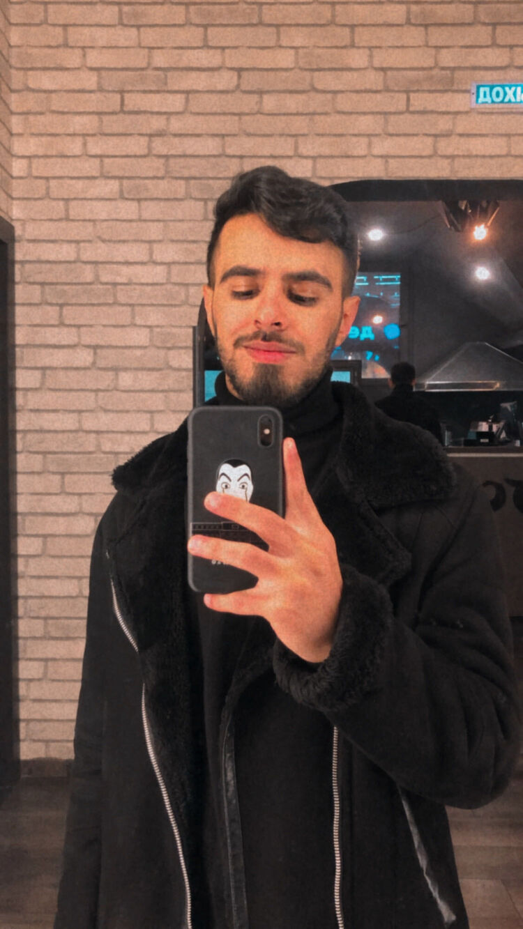 ���� 35652761 ����� Moayed, 24 ����, ���� ���������� � ������