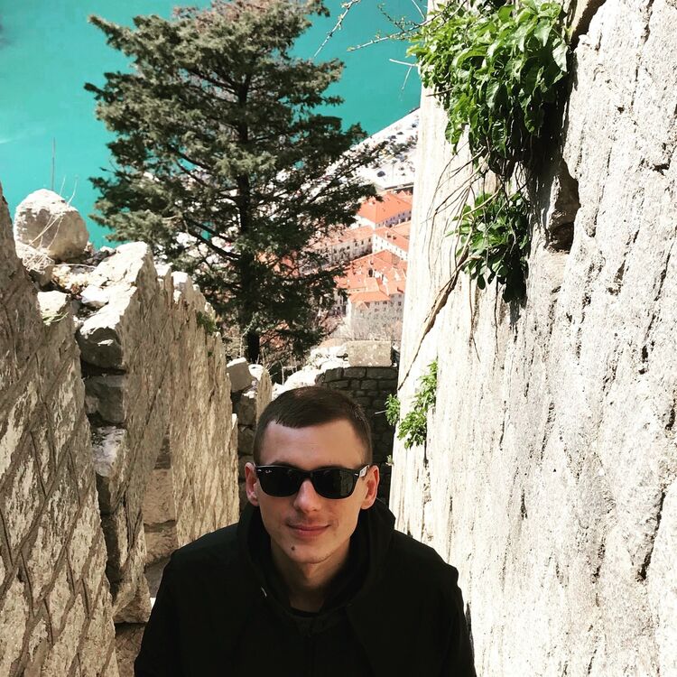  12465351  Alex, 39 ,    Kotor