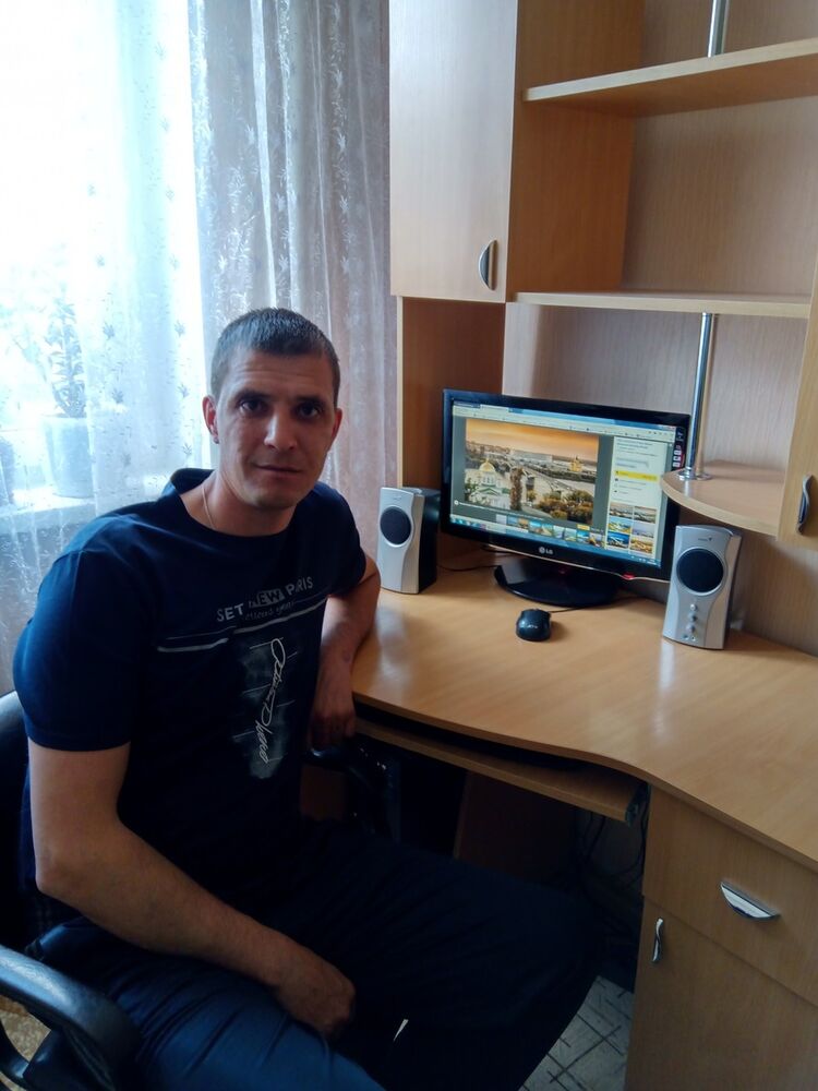  16231861  Dima, 45 ,    