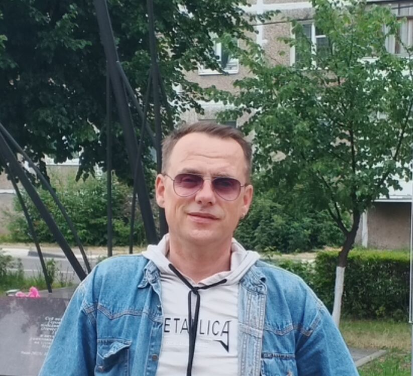  40506951  , 46 ,    