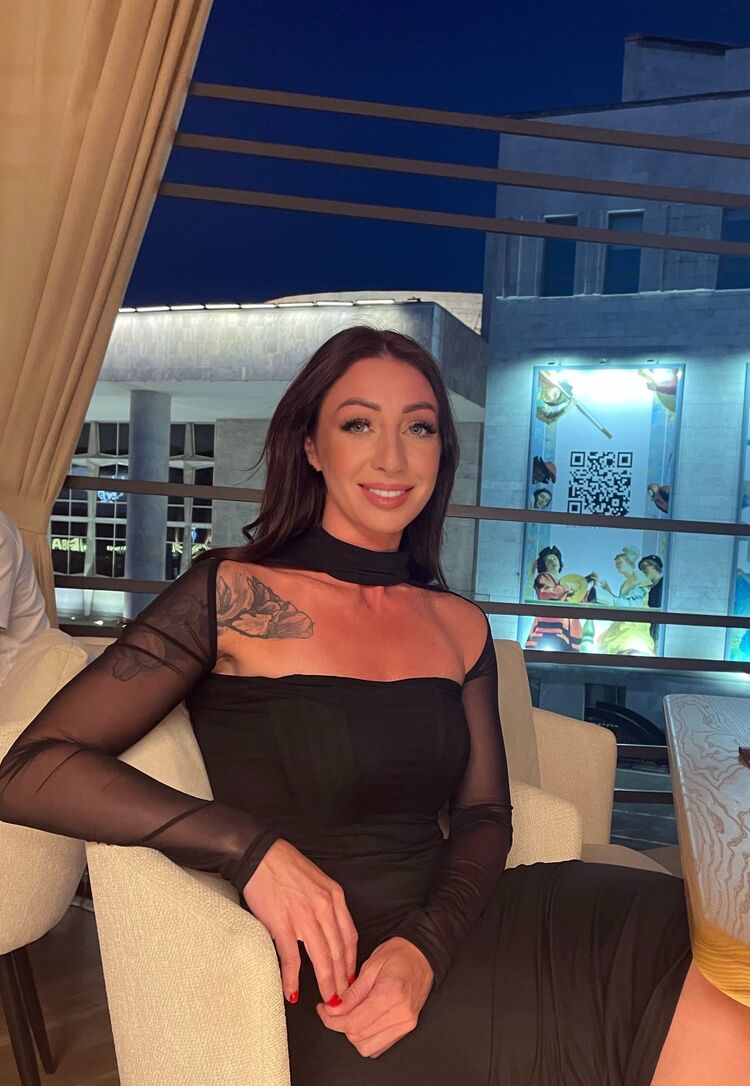  53802891  Sofia, 36 ,    