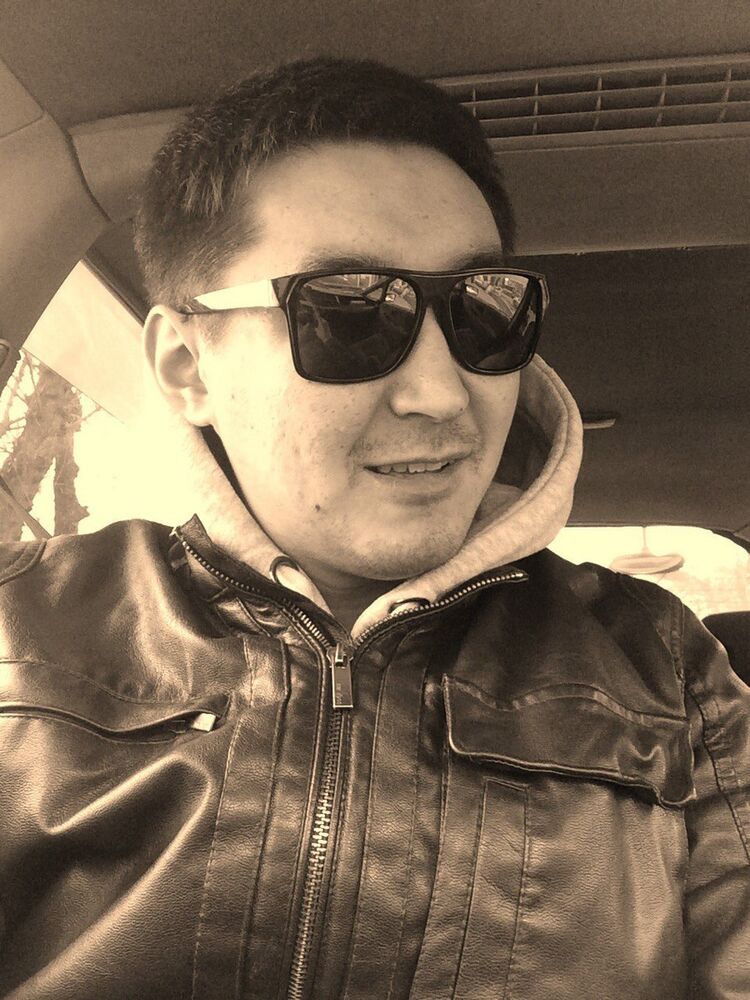  19426141  Masster, 35 ,    