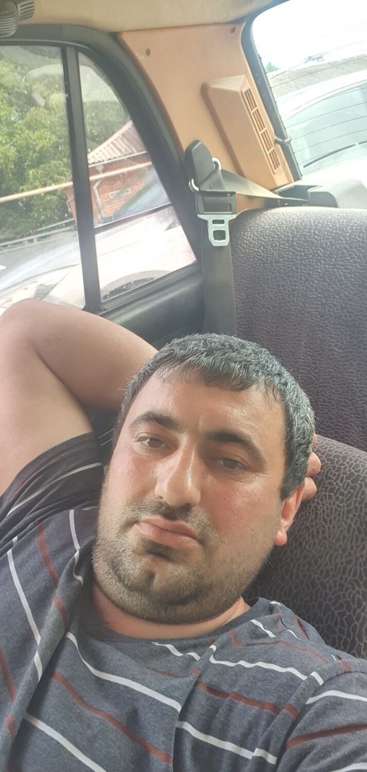  43865621  , 35 ,    