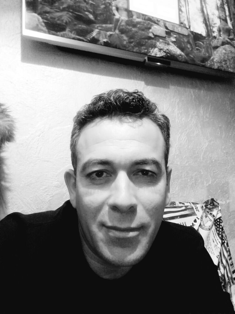  22415101  Janko, 40 ,    