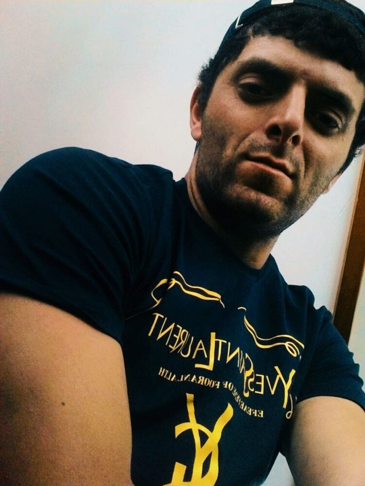  28401841  , 38 ,    
