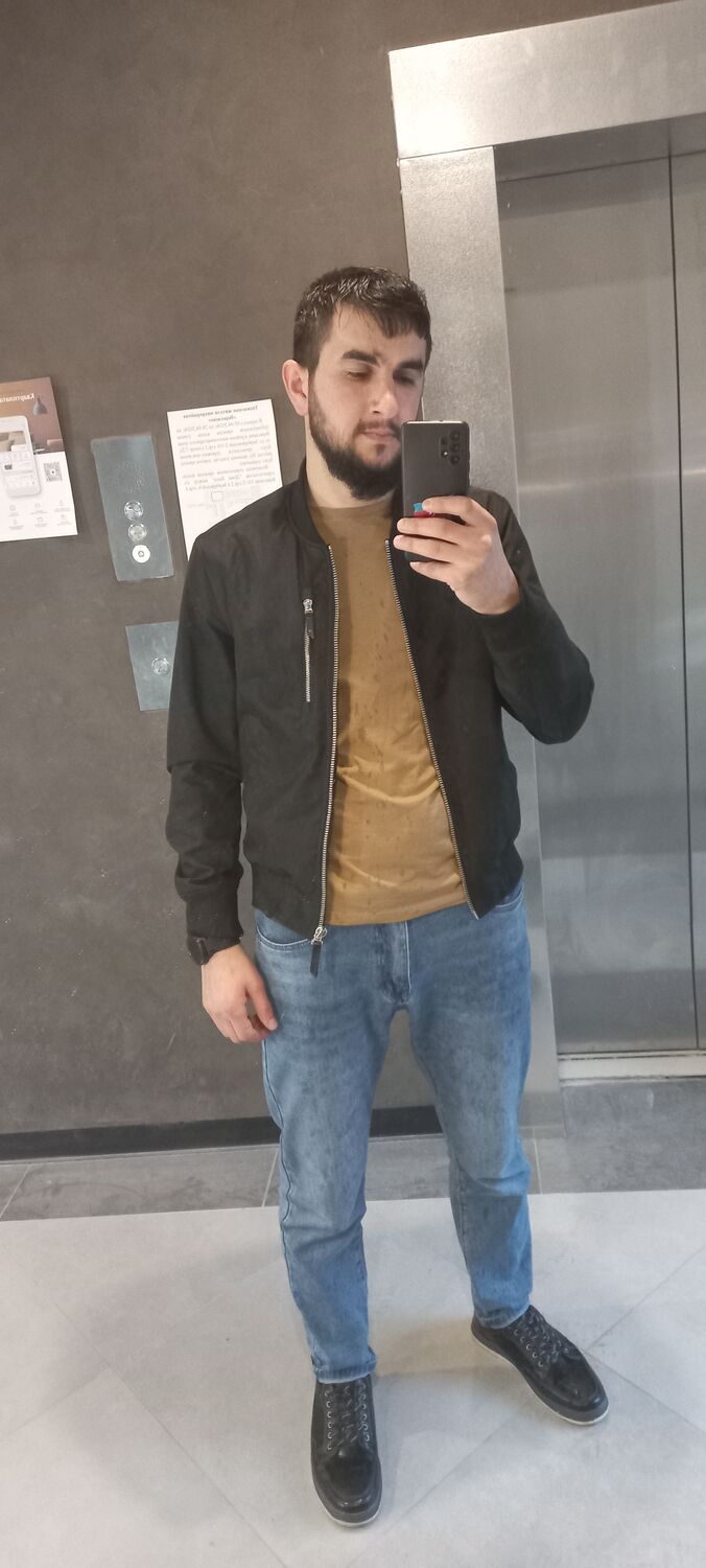  43571621  , 27 ,    --