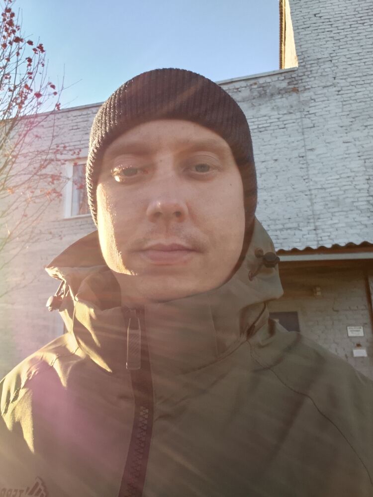  54020861  , 32 ,    --