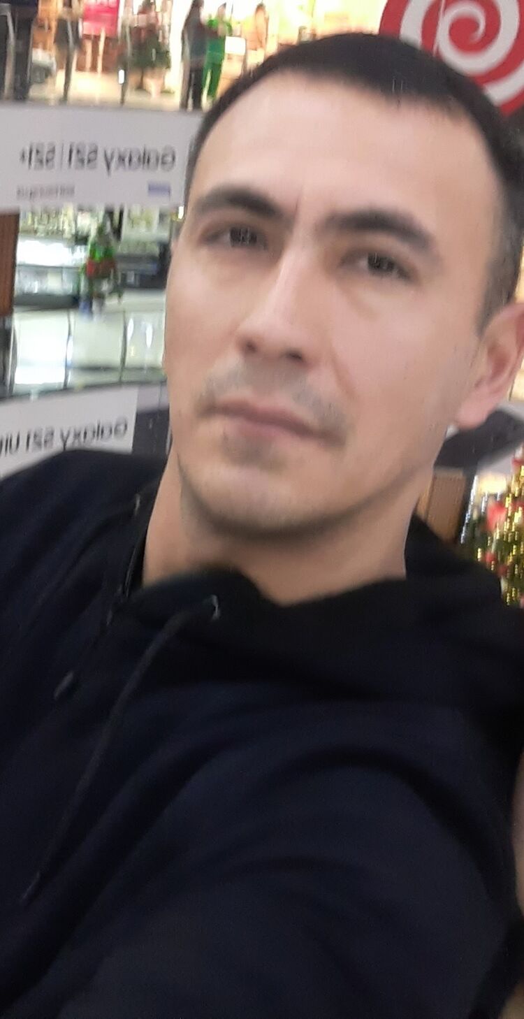  44265551  Sarvar, 40 ,    