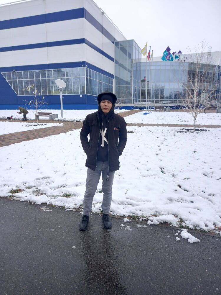  ,   Jahongir, 26 ,   ,   