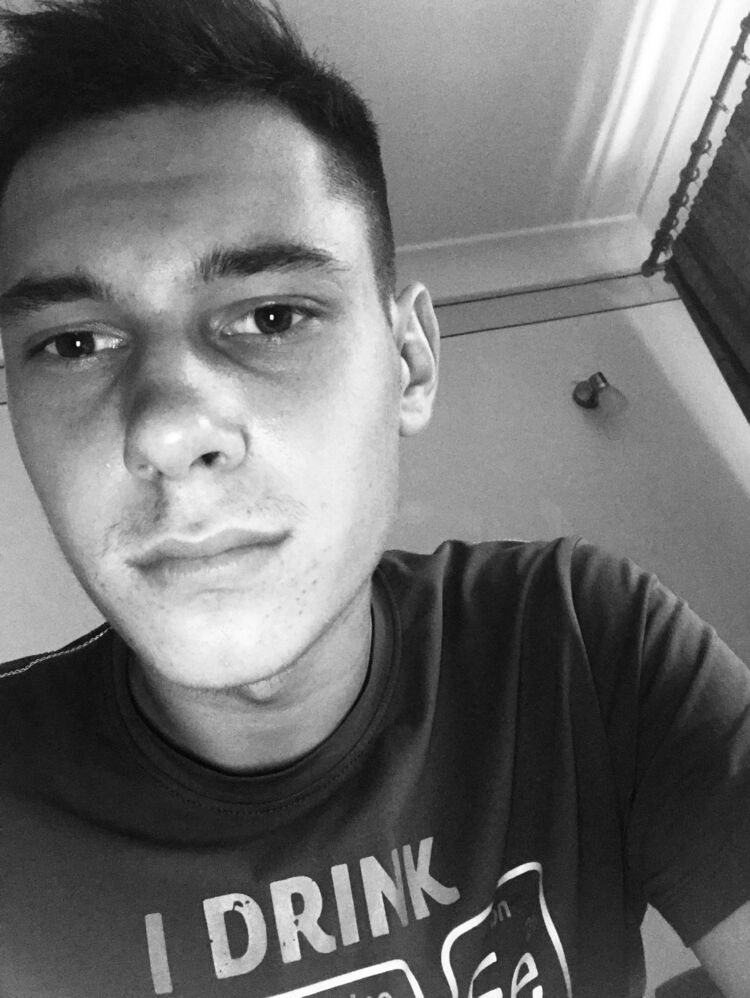 ���� 26997981 ����� ������, 22 ����, ���� ���������� � �������-��-����