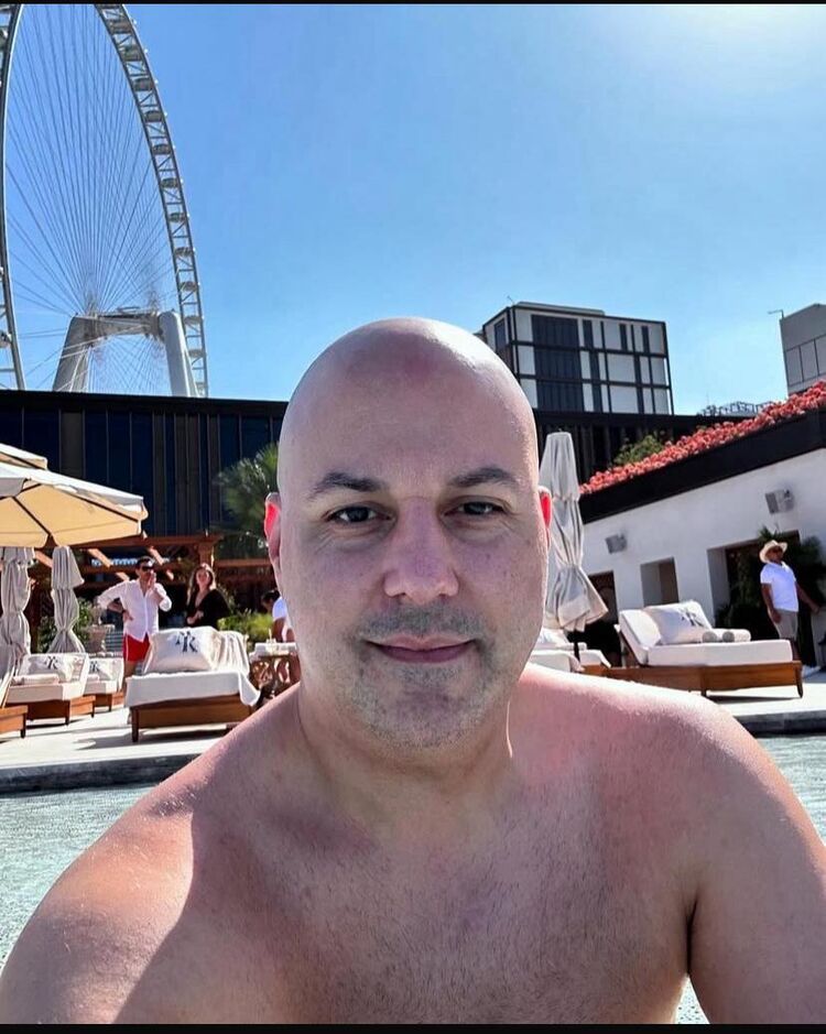  Acala del Rio,   Fransisco, 56 ,   ,   