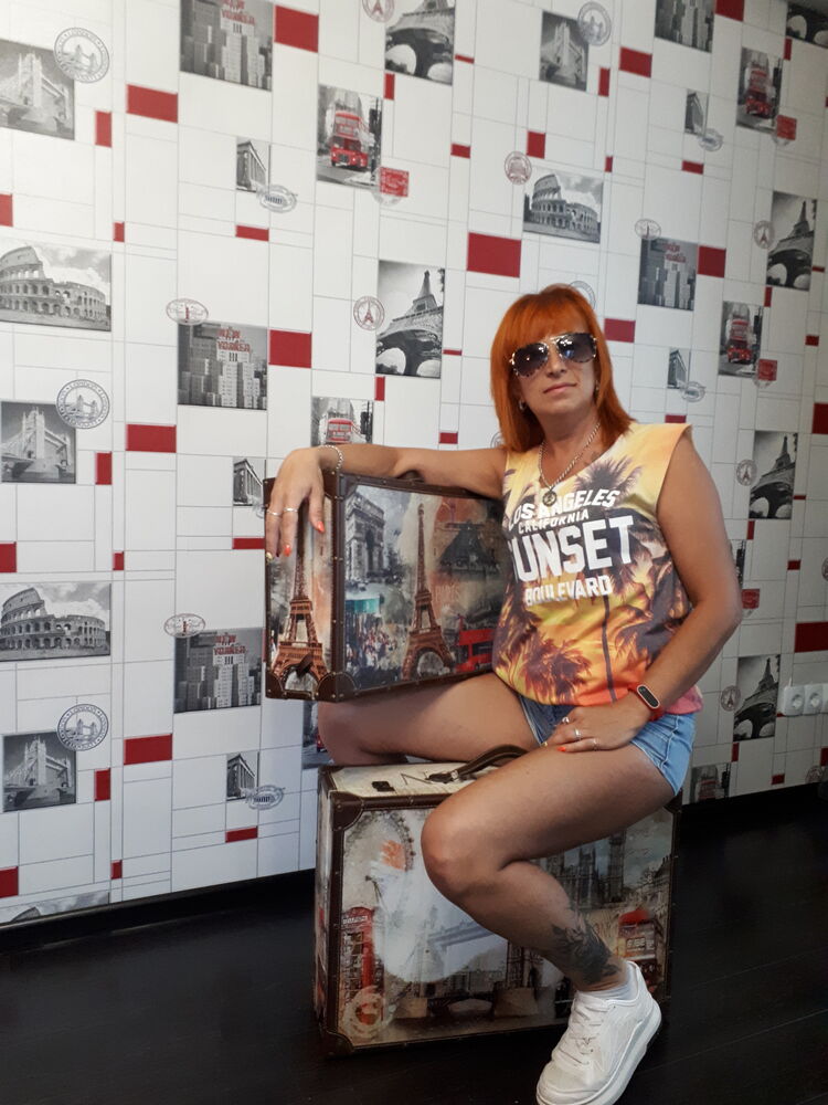  30360441  Natali, 52 ,    