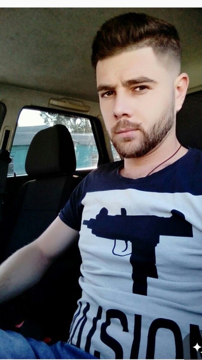  ,   David, 33 ,   