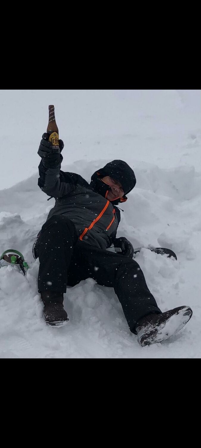  23890931  , 44 ,    