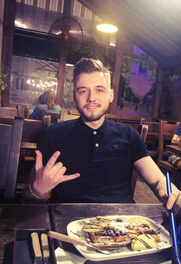  ,   Taras, 30 ,   ,   , c 