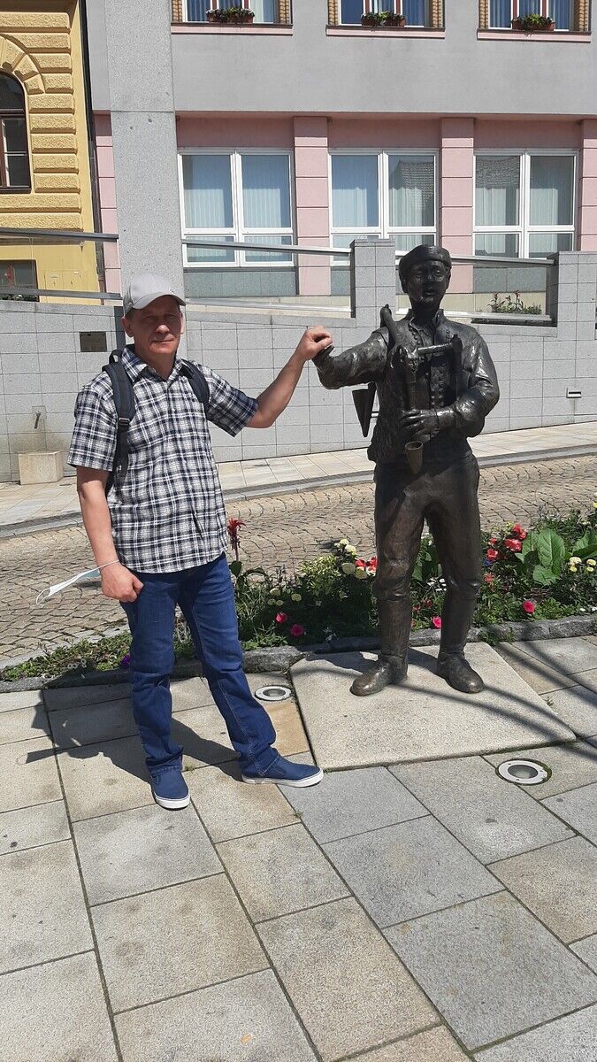  ,   Serghei, 49 ,     , c 