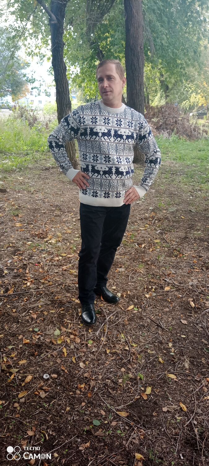  ,   Sergei, 44 ,   ,   