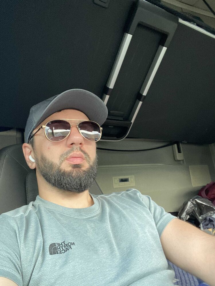  26598111  Naim, 33 ,    