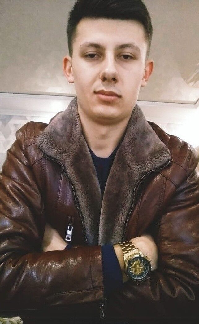  ,   Kristian, 24 ,   ,   , c 