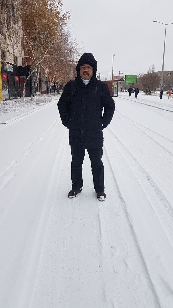  18444791  Mustafa, 55 ,    