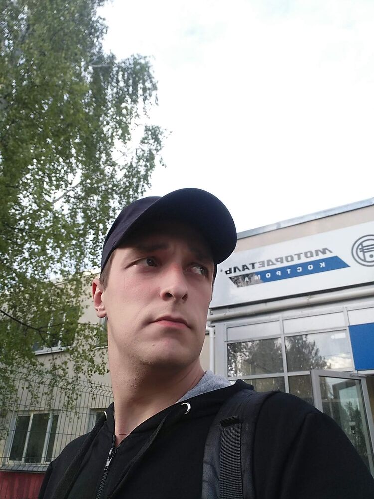  49923901  RUSSSLAN, 40 ,    